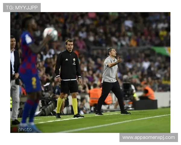 如何根据不同对手调整红蓝百家打法实现战术多样化